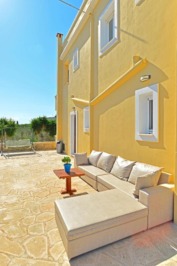 Villa Konstantinos 6 Bedrooms Aegina 外观 照片