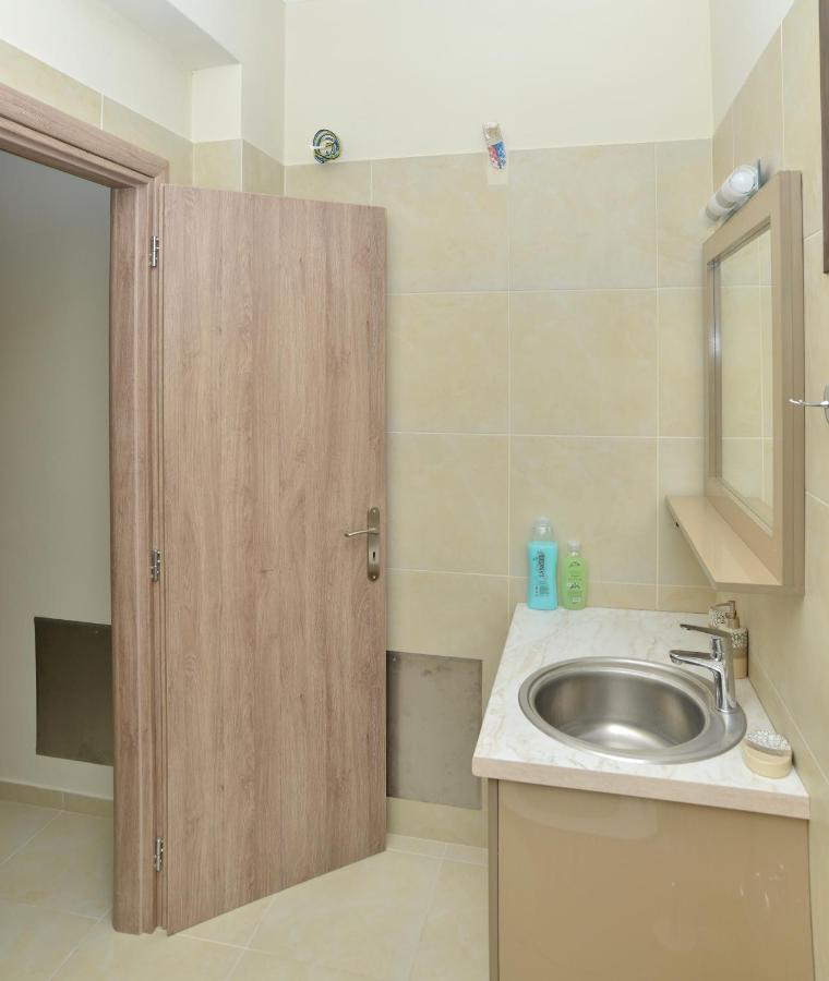 Villa Konstantinos 6 Bedrooms Aegina 外观 照片