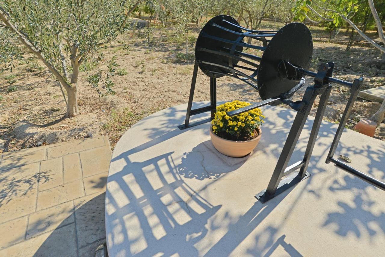 Villa Konstantinos 6 Bedrooms Aegina 外观 照片