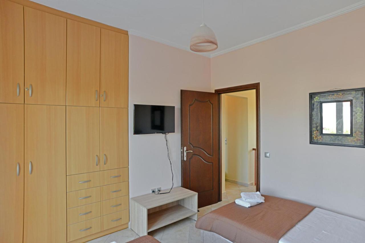 Villa Konstantinos 6 Bedrooms Aegina 外观 照片